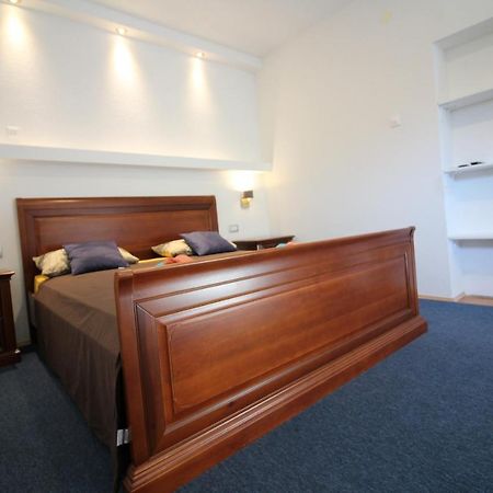 Apartment City Centre Free Parking 1&2 Floor Makarska Eksteriør billede